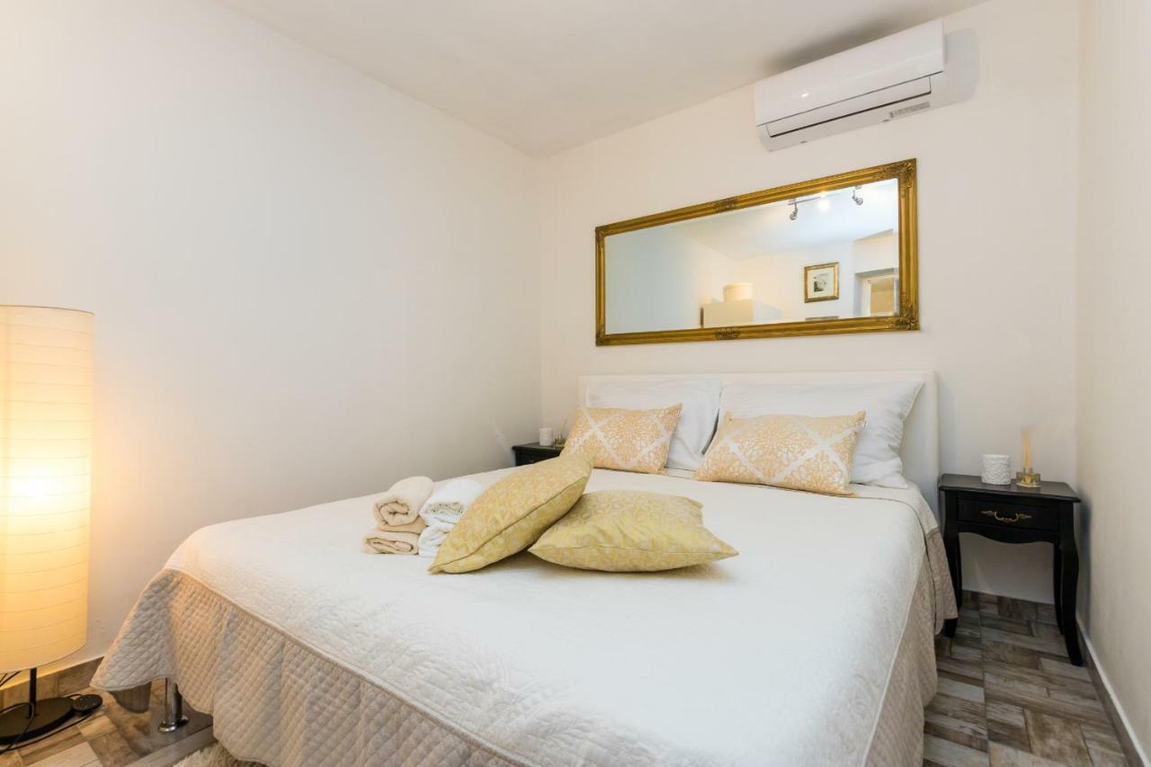Apartment Stari Dvor Kaštela Εξωτερικό φωτογραφία