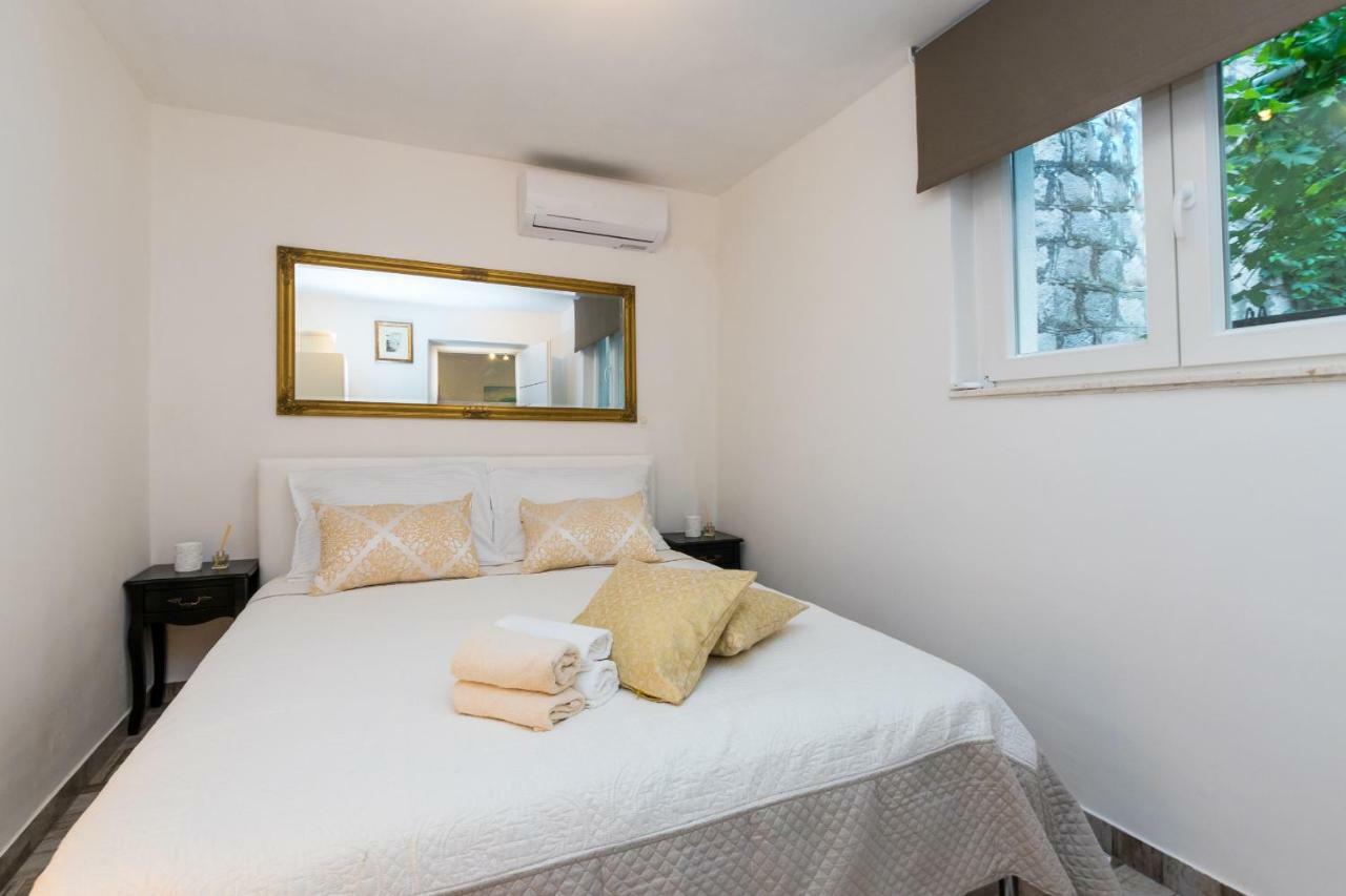 Apartment Stari Dvor Kaštela Εξωτερικό φωτογραφία